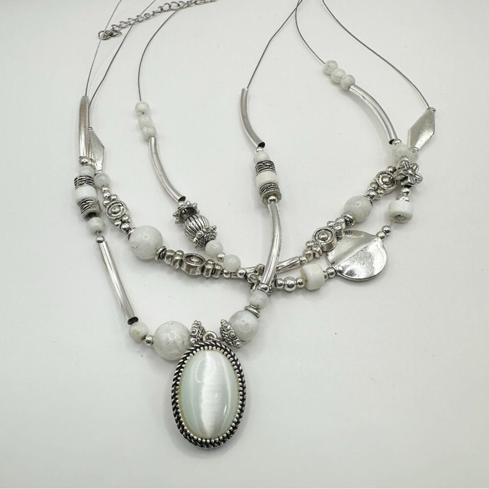 Avon Vintage Silver Plated White Layered Fashion Necklace Reversible